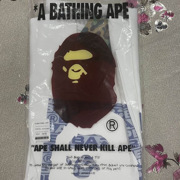 Bape T-Shirt White - Picture 2 of 2